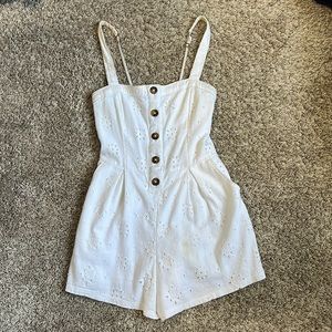 Cute Hollister romper!